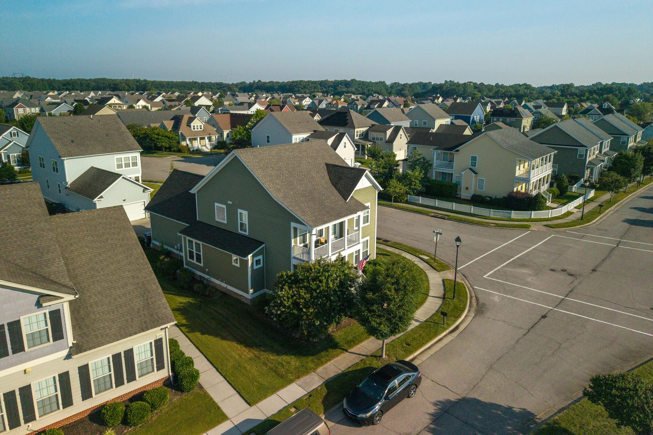 Modern neighborhood homes representing housing and refinancing